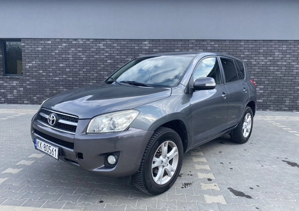 Toyota RAV4 cena 27770 przebieg: 204085, rok produkcji 2009 z Radom małe 232